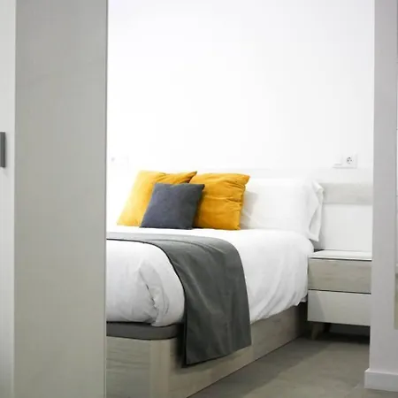 Alboran Apartament *